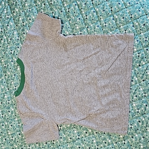 3 for $10 | Spring Holiday Bundle | Boys 5T - Picture 3 of 8